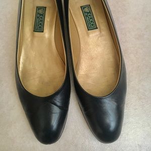 Navy Blue/Black Gucci Ballet Flat Size 37.5 AA